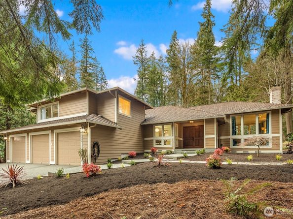 20024 NE 188th Place, Woodinville WA 98077