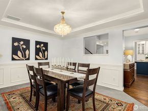 20024 NE 188th Place, Woodinville WA 98077