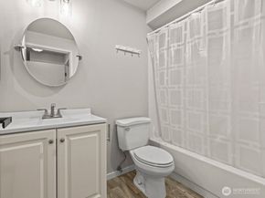 3438 I Street NE Q103, Auburn WA 98002