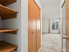 13717 Linden Avenue N 229, Seattle WA 98133