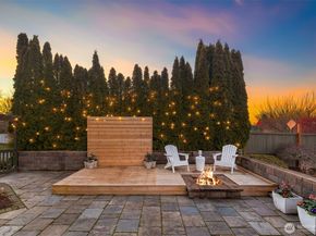 1500 S 5th Place, Renton WA 98057