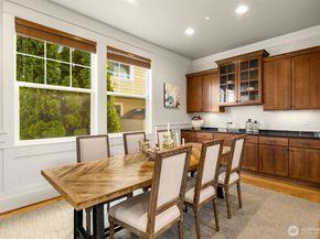 1500 S 5th Place, Renton WA 98057