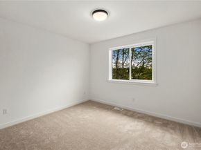 4219 220th Place SE, Bothell WA 98021