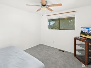 6327 Polk Place, Everett WA 98203