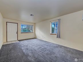 2707 18th Street, Everett WA 98201
