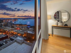 121 Stewart Street 1803, Seattle WA 98101