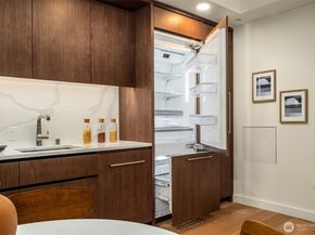 121 Stewart Street 1803, Seattle WA 98101