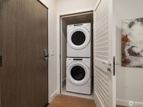 121 Stewart Street 1803, Seattle WA 98101