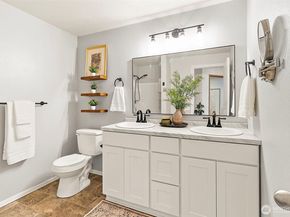 4710 Mill Pond Dr SE 304, Auburn WA 98092