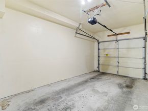 4710 Mill Pond Dr SE 304, Auburn WA 98092