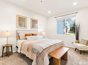 4710 Mill Pond Dr SE 304, Auburn WA 98092