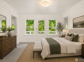 2031 Eastlake Avenue E, Seattle WA 98102