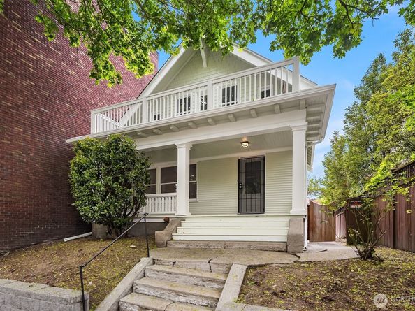 2031 Eastlake Avenue E, Seattle WA 98102