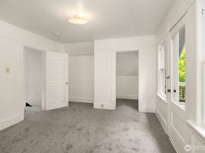 2031 Eastlake Avenue E, Seattle WA 98102