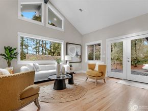 23619 5th Avenue W, Bothell WA 98021