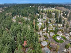 23619 5th Avenue W, Bothell WA 98021