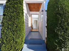 10332 Ashworth Avenue N, Seattle WA 98133