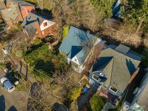 7332 9th Avenue NW, Seattle WA 98117