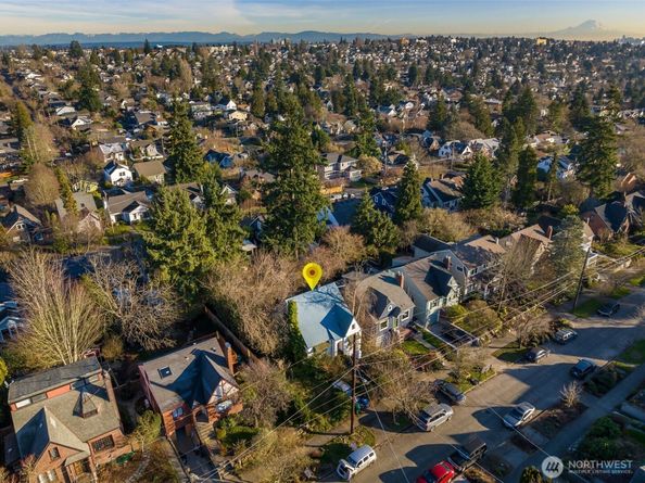 7332 9th Avenue NW, Seattle WA 98117