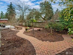 22432 98th Avenue W, Edmonds WA 98020