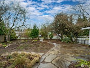 22432 98th Avenue W, Edmonds WA 98020