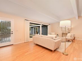 22432 98th Avenue W, Edmonds WA 98020