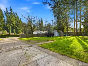 219 Meadow Pl SW, Everett WA 98208