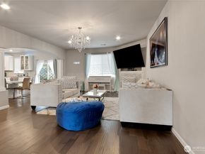 24212 114th Place SE, Kent WA 98030