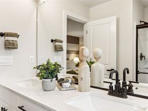 16111 36th Avenue W H8, Lynnwood WA 98087