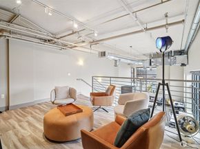 1886 25th Avenue NE 101, Issaquah WA 98029