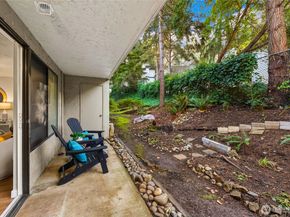 12527 NE 117th Place F5, Kirkland WA 98034