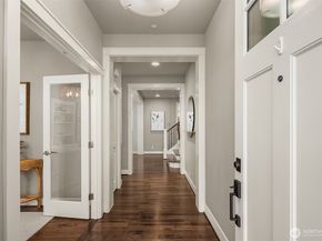 17333 NE 123rd Way, Redmond WA 98052