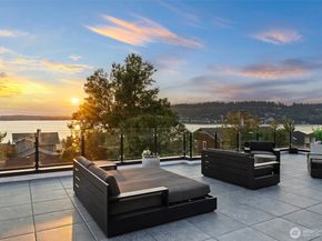 903 N 33rd Place, Renton WA 98056