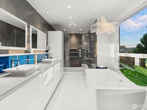 903 N 33rd Place, Renton WA 98056