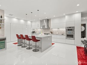 903 N 33rd Place, Renton WA 98056