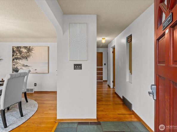 2428 Helena Lane, Everett WA 98208