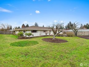 2428 Helena Lane, Everett WA 98208