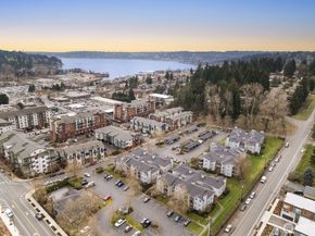 6700 NE 182nd Street A208, Kenmore WA 98028