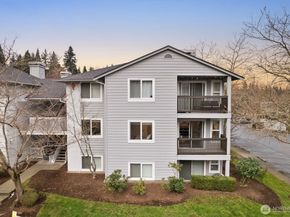 6700 NE 182nd Street A208, Kenmore WA 98028