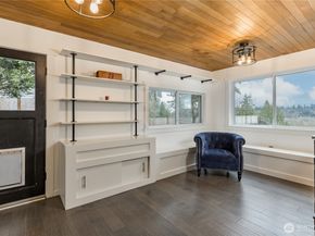 3215 Scenic Drive, Auburn WA 98092