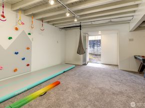 3215 Scenic Drive, Auburn WA 98092