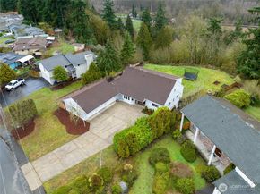 3215 Scenic Drive, Auburn WA 98092