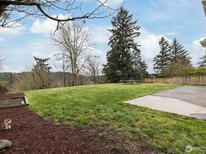 3215 Scenic Drive, Auburn WA 98092