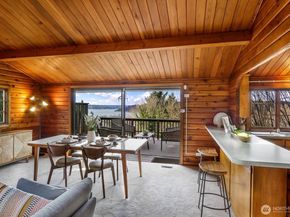 11224 SE 76th Street, Newcastle WA 98056