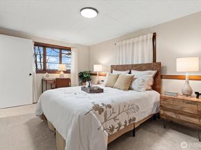 11224 SE 76th Street, Newcastle WA 98056