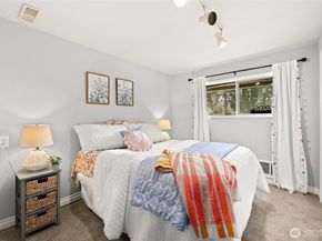 20604 4th Avenue S, Des Moines WA 98198