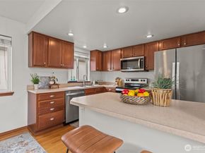 1450 S Donovan Street, Seattle WA 98108