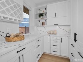 11855 89th Place NE, Kirkland WA 98034