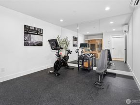 11855 89th Place NE, Kirkland WA 98034