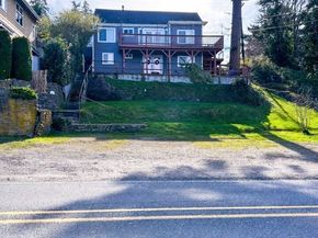 1805 Lawrence Street, Port Orchard WA 98366